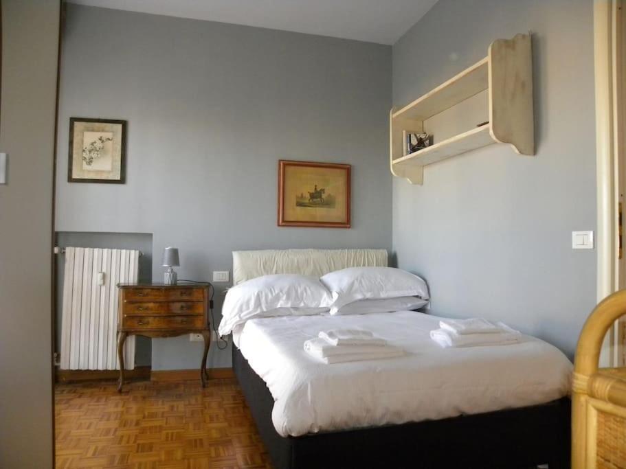 Bright Apt With Views And Terrace Firenze Bagian luar foto