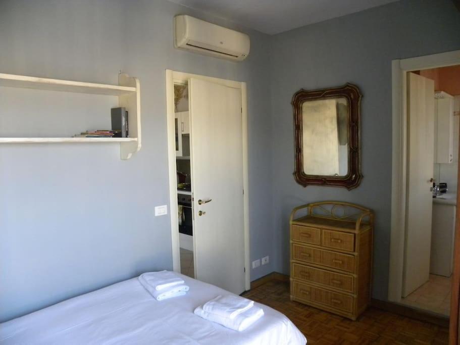 Bright Apt With Views And Terrace Firenze Bagian luar foto